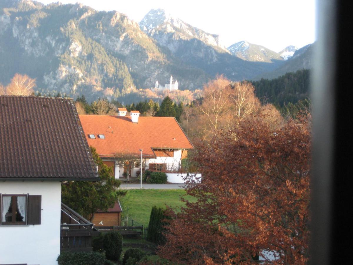 Ferienwohnung Ellen Raith ฟุสเซ่น ภายนอก รูปภาพ